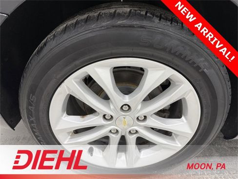 Used 2018 Chevrolet Malibu LT image 8