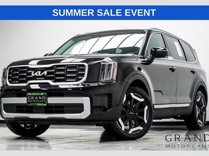 Used 2023 Kia Telluride S w/ S Sunroof Package