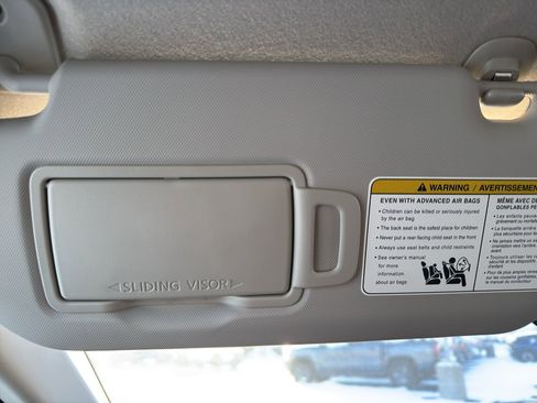 New 2026 Nissan Kicks SR image 23