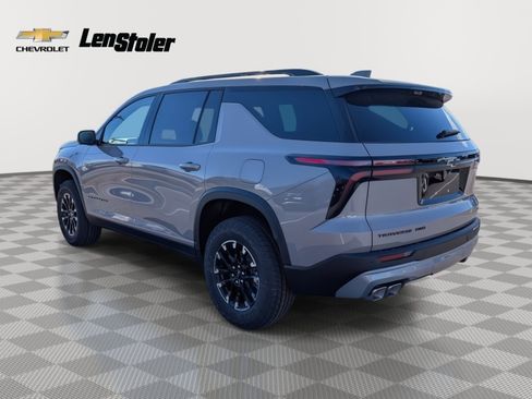 New 2026 Chevrolet Traverse Z71 w/ Driver Confidence Package image 2