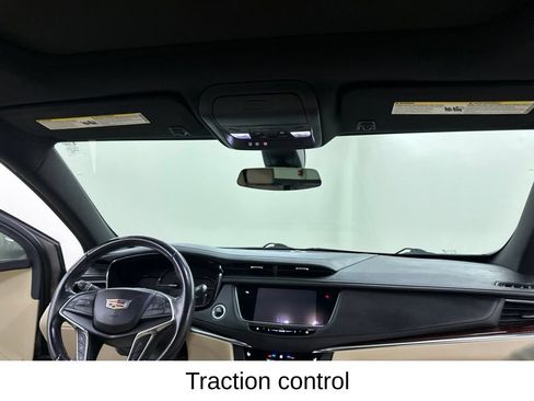 Used 2019 Cadillac XT5 Luxury FWD image 26