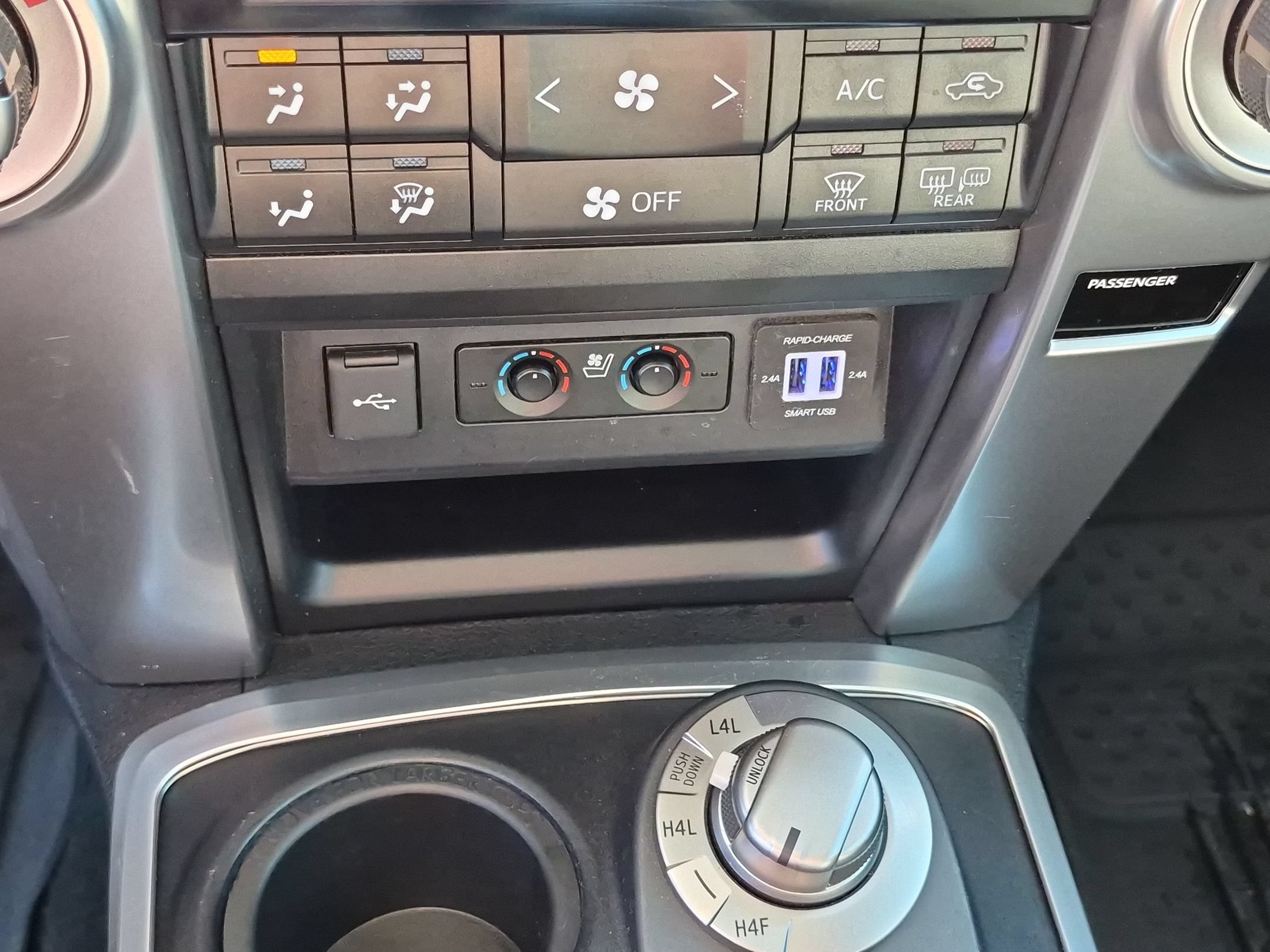 Used 2022 Toyota 4Runner Limited AWD/4WD image 24