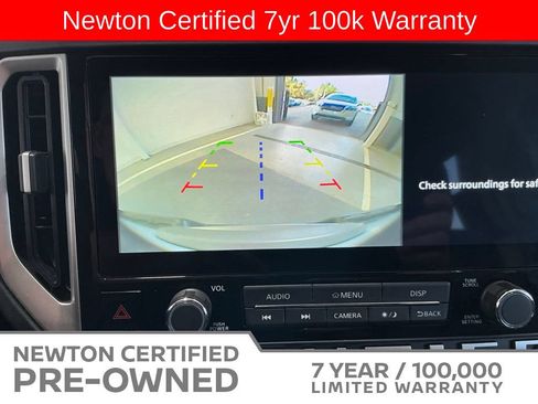 Used 2025 Nissan Frontier SV w/ SV Convenience Package RWD image 9