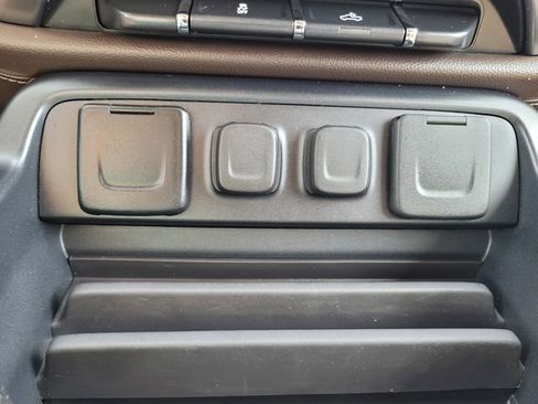 Used 2018 Chevrolet Silverado 1500 LTZ w/ Sport Package image 24