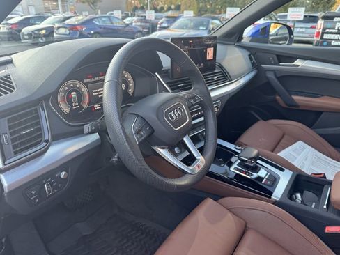 Certified 2024 Audi Q5 2.0T Prestige image 25