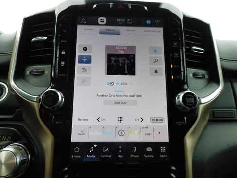 Used 2022 RAM 1500 Laramie w/ Laramie Southwest Edition image 27