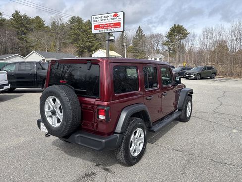 Used 2022 Jeep Wrangler Unlimited Sport w/ Sun And Sound Package image 11