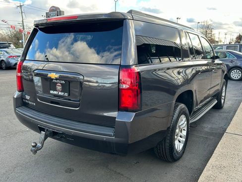 Used 2015 Chevrolet Suburban LT w/ Luxury Package image 6