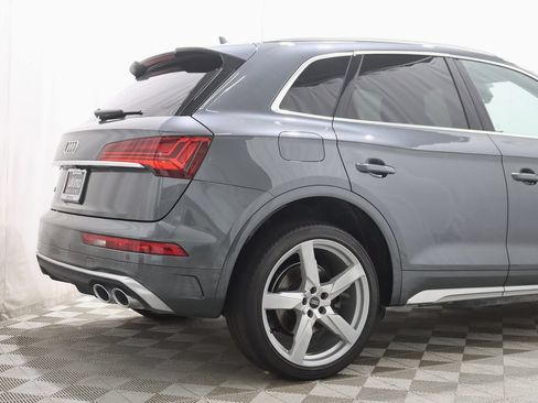 Used 2024 Audi SQ5 Premium w/ 21" Wheel Package AWD/4WD image 10
