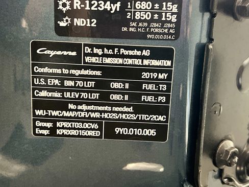 Used 2019 Porsche Cayenne image 24