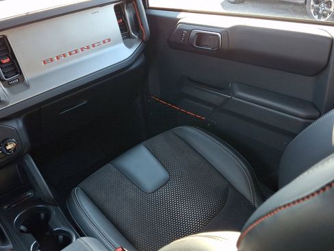 Used 2024 Ford Bronco Raptor image 12