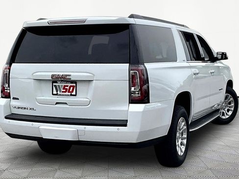 Used 2016 GMC Yukon XL SLT AWD/4WD image 6