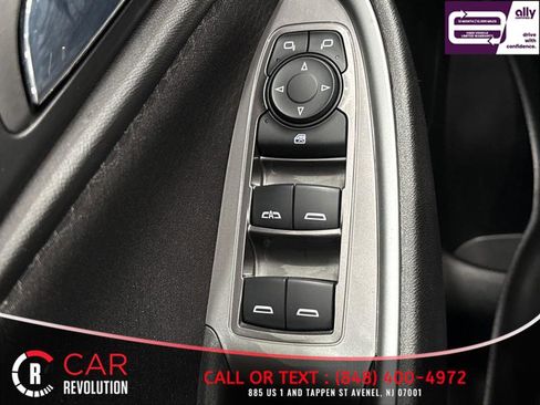 Used 2023 Chevrolet Malibu LT image 59