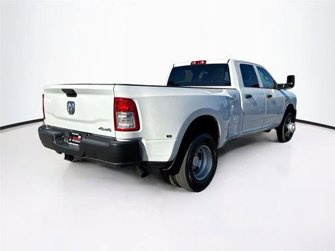 Used 2022 RAM 3500 Tradesman w/ Max Tow Package image 7