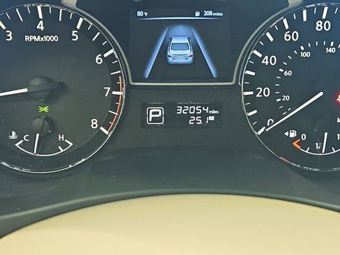 Used 2015 Nissan Altima 2.5 SV image 19