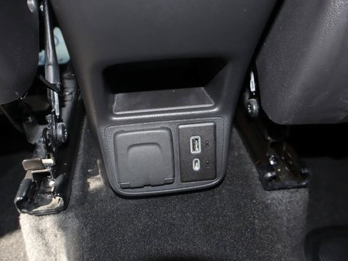 Used 2025 Chevrolet TrailBlazer ACTIV w/ Convenience Package AWD/4WD image 14