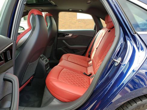 Used 2023 Audi S4 Premium Plus w/ Premium Plus Package image 12