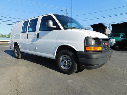 Used 2017 GMC Savana 2500 w/ All Terrain Package RWD image 1
