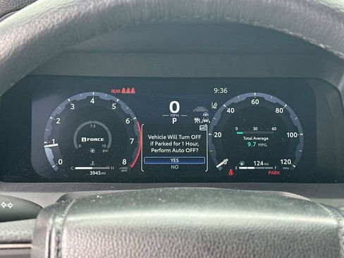 Used 2024 Toyota Tacoma Limited w/ Limited Package (LT) AWD/4WD image 23