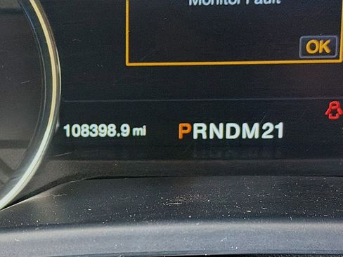 Used 2015 Ford F150 Lariat image 31