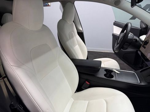 Used 2022 Tesla Model Y Performance AWD/4WD image 48