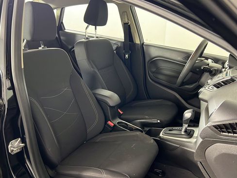 Used 2019 Ford Fiesta SE FWD image 21
