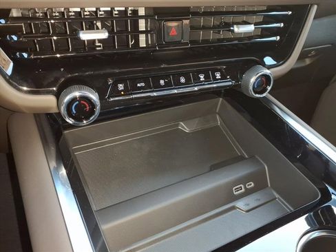 New 2026 Chevrolet Suburban LS w/ Max Trailering Package image 18