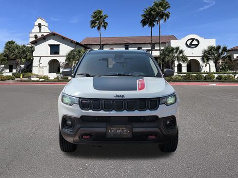 Used 2022 Jeep Compass Trailhawk AWD/4WD image 6