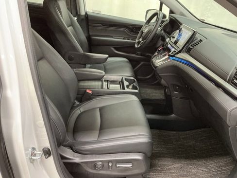 Used 2023 Honda Odyssey Touring image 21