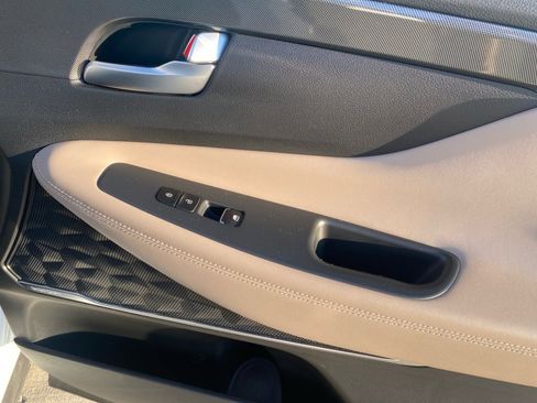 Used 2023 Hyundai Santa Fe Limited image 34