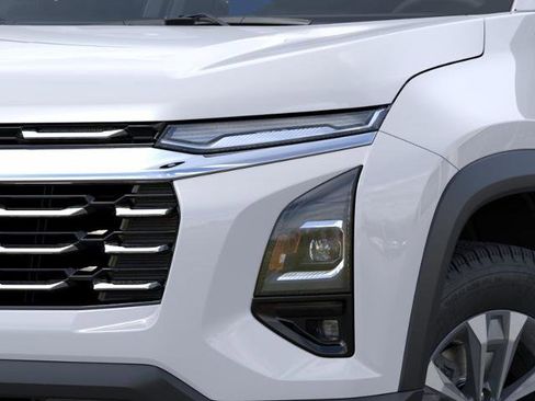 New 2026 Chevrolet Equinox LT w/ Safety and Technology Package FWD image 10