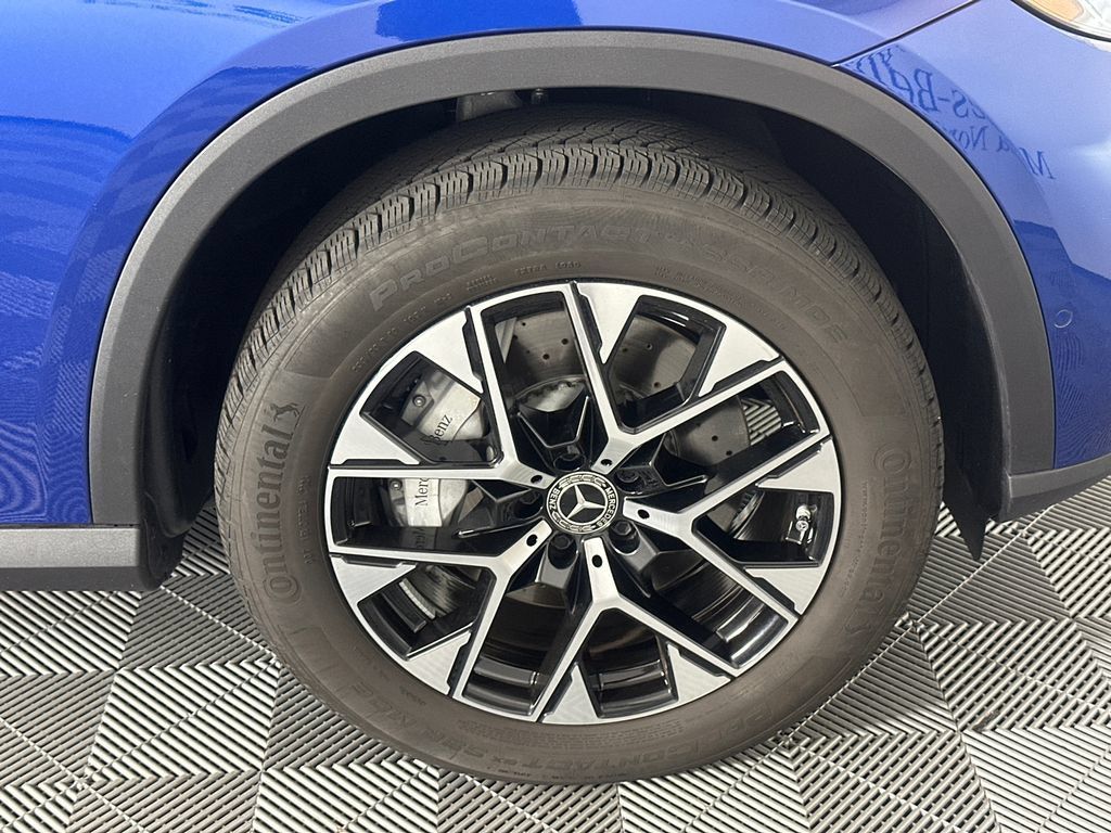 Certified 2025 Mercedes-Benz GLC 350e 4MATIC image 13