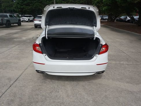 Used 2021 Honda Accord Sport image 14