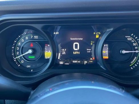 Used 2024 Jeep Wrangler Unlimited Sahara AWD/4WD image 34