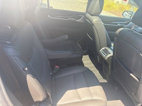 Certified 2025 Cadillac XT6 Premium Luxury image 20