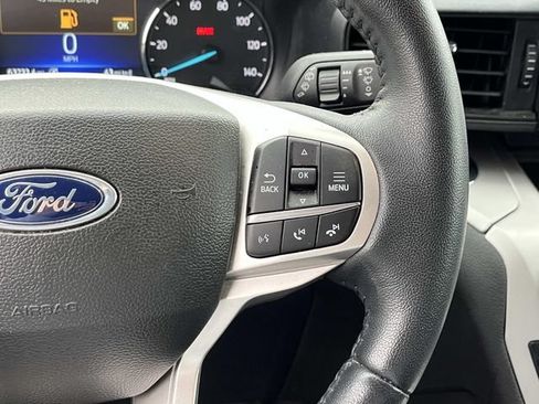 Used 2023 Ford Explorer XLT w/ Class IV Trailer Tow Package AWD/4WD image 33