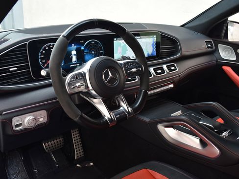 Used 2021 Mercedes-Benz GLE 53 AMG 4MATIC w/ AMG Night Package image 19