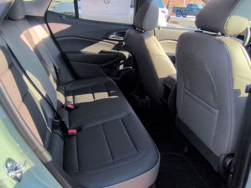 New 2026 Chevrolet Trax ACTIV w/ Sunroof Package image 27