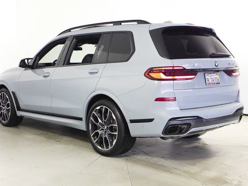Used 2024 BMW X7 M60i w/ M Sport Professional Package image 9