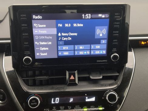 Used 2022 Toyota Corolla LE w/ LE Convenience Package FWD image 25