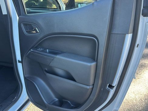 Certified 2022 Chevrolet Colorado LT w/ LT Convenience Package image 13