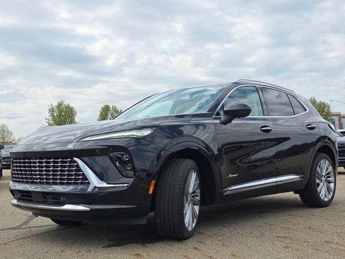 New 2026 Buick Envision Avenir image 13