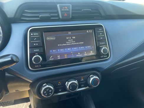 Used 2025 Nissan Versa SV FWD image 20
