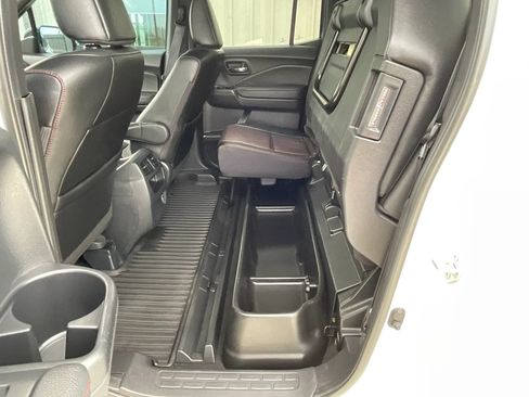 Used 2021 Honda Ridgeline Black Edition image 16