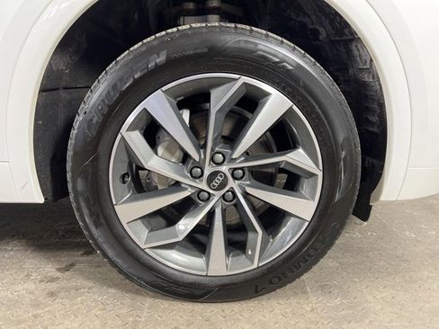 Certified 2022 Audi Q5 2.0T Premium Plus image 9