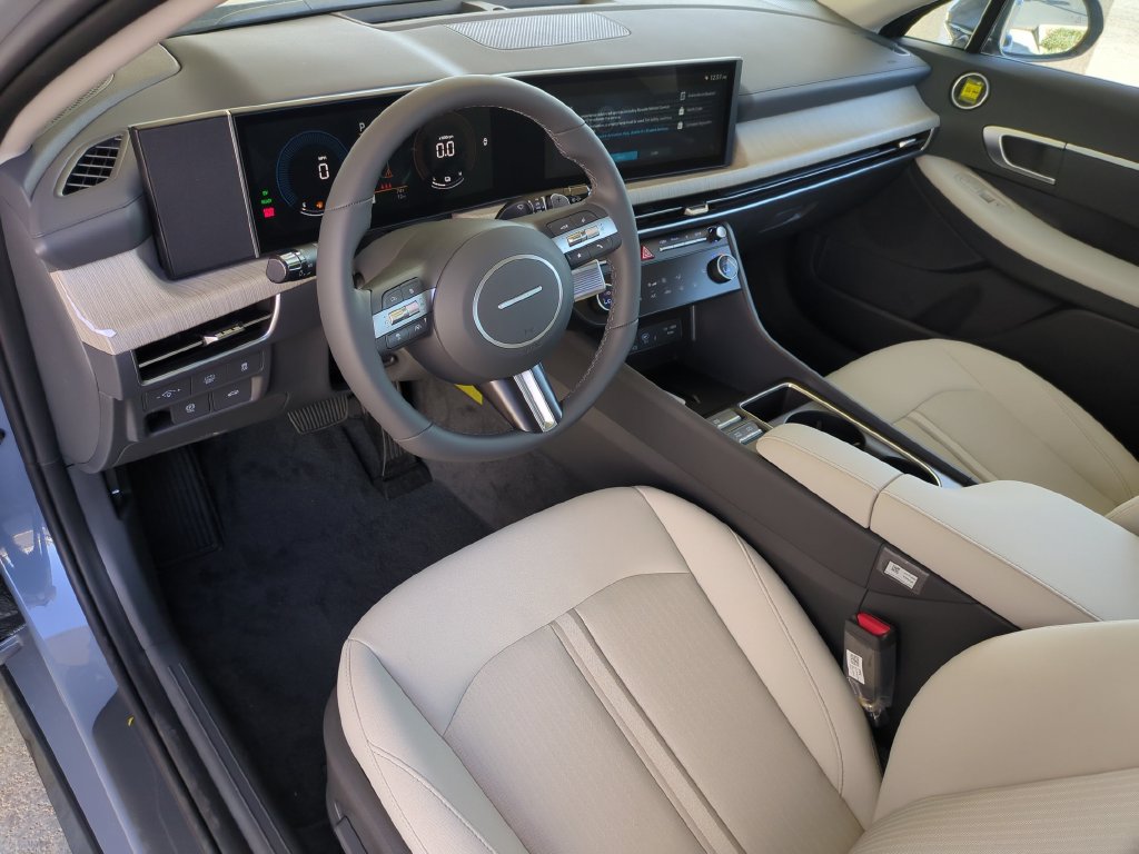 New 2026 Hyundai Sonata SEL FWD image 16