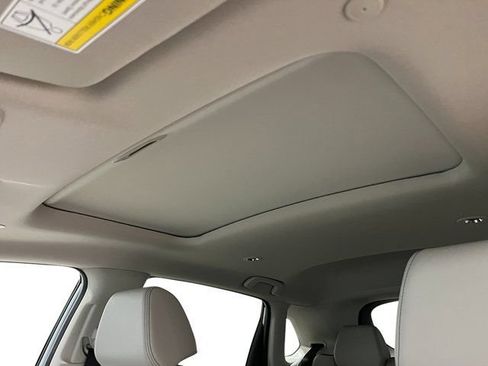 New 2027 Honda HR-V EX-L image 11