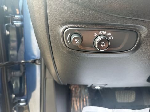 Used 2024 Chevrolet Equinox RS w/ RS Leather Package image 18