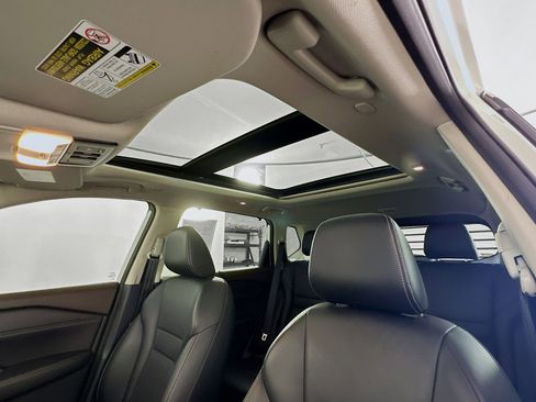 Used 2023 Nissan Rogue SL w/ SL Premium Package FWD image 26