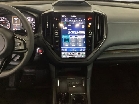 Certified 2025 Subaru Ascent Bronze Edition w/ Popular Package #2 image 11